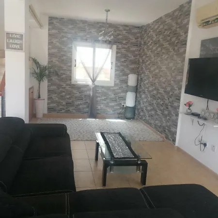 Casa vacanze Remarkably Renovated 3 Bedroom House *